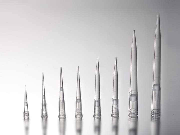 Наконечник для дозаторов 200 мкл, не стерильный, без фильтра, в штативе (10х96 шт)